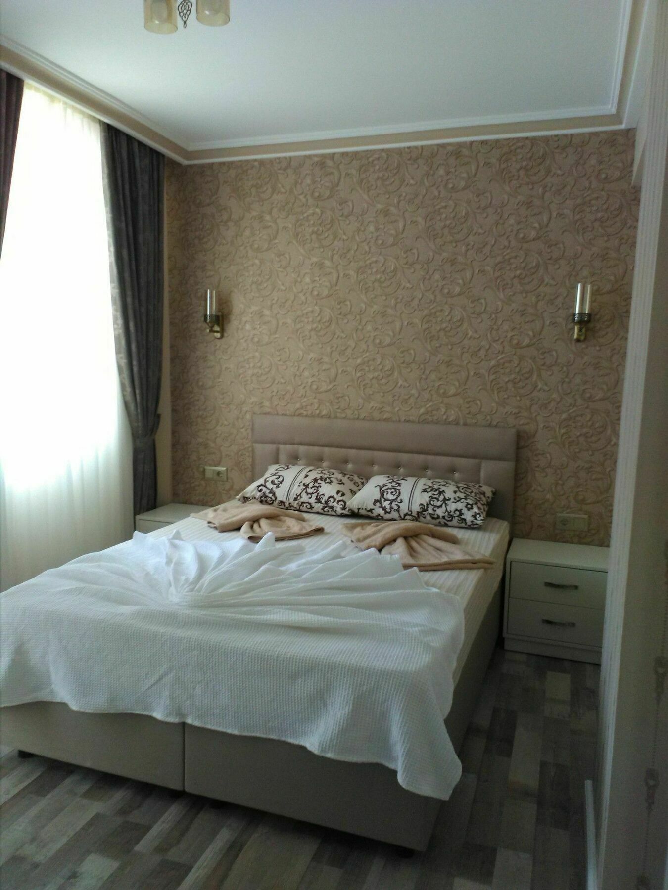 Appart hôtel Send 3*